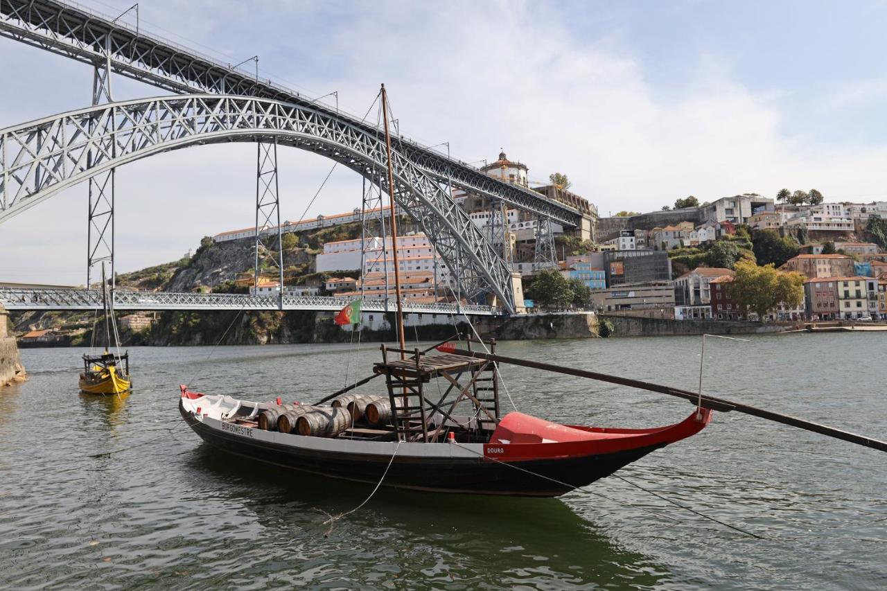 Flh Porto City Mezzanine Apartment Luaran gambar